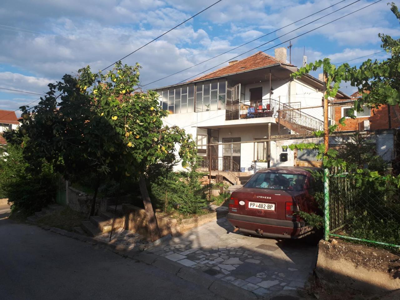 Iliovski Inn - Just Like Home Prilep Exteriör bild